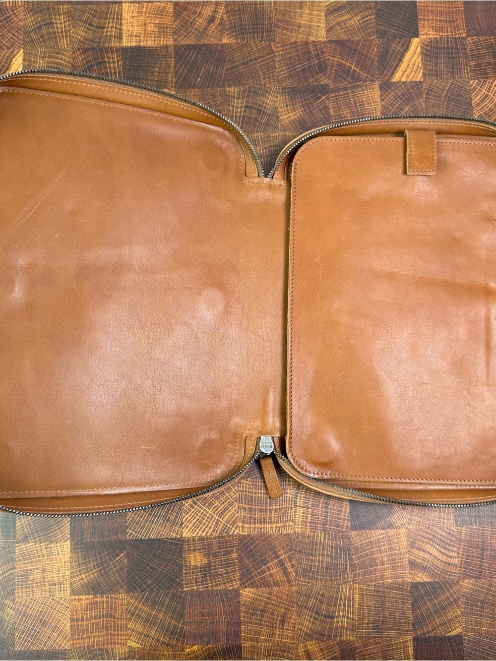 🔥 RARE This Is Ground Mod Tablet 2 Leather Organizer ✨ - Picture 6 of 16